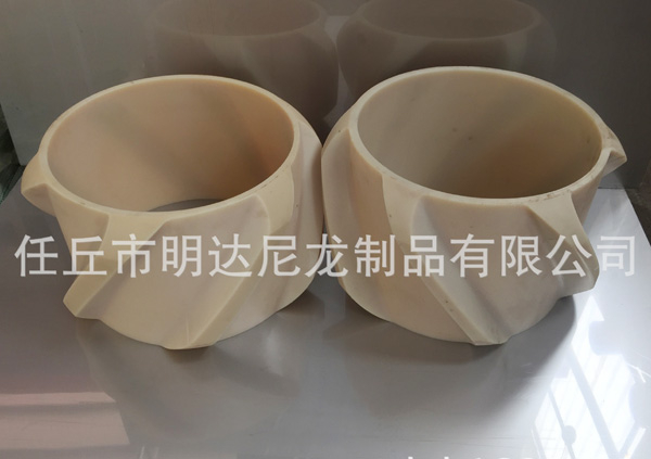 螺旋扶正器